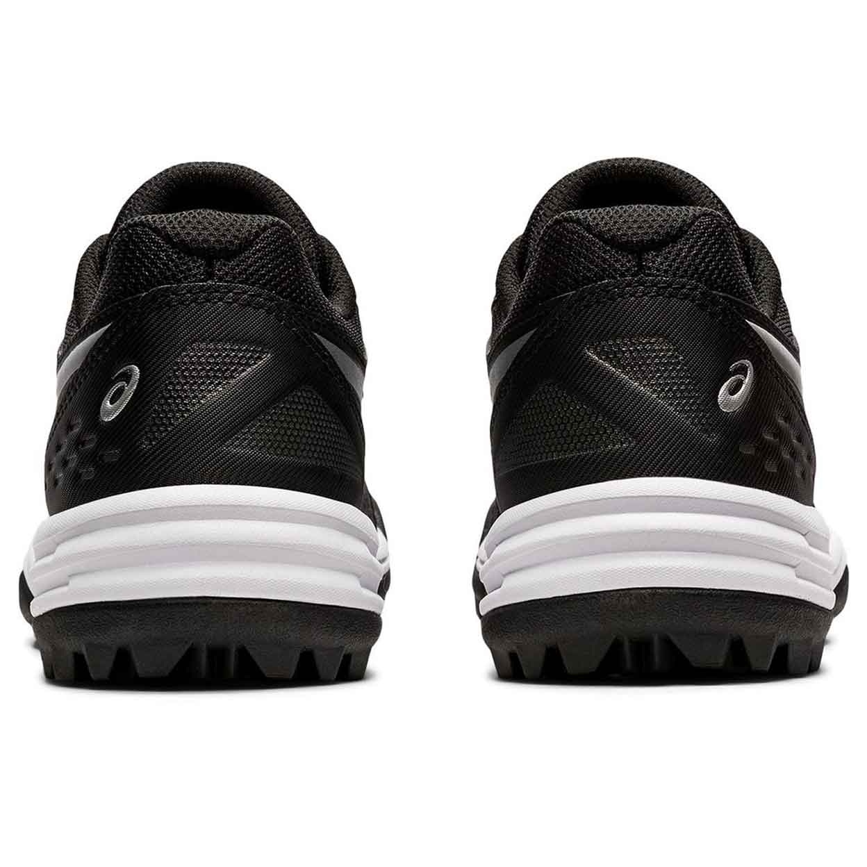 back of the ankle of the Asics Gel-Lethal Field Turf Shoes